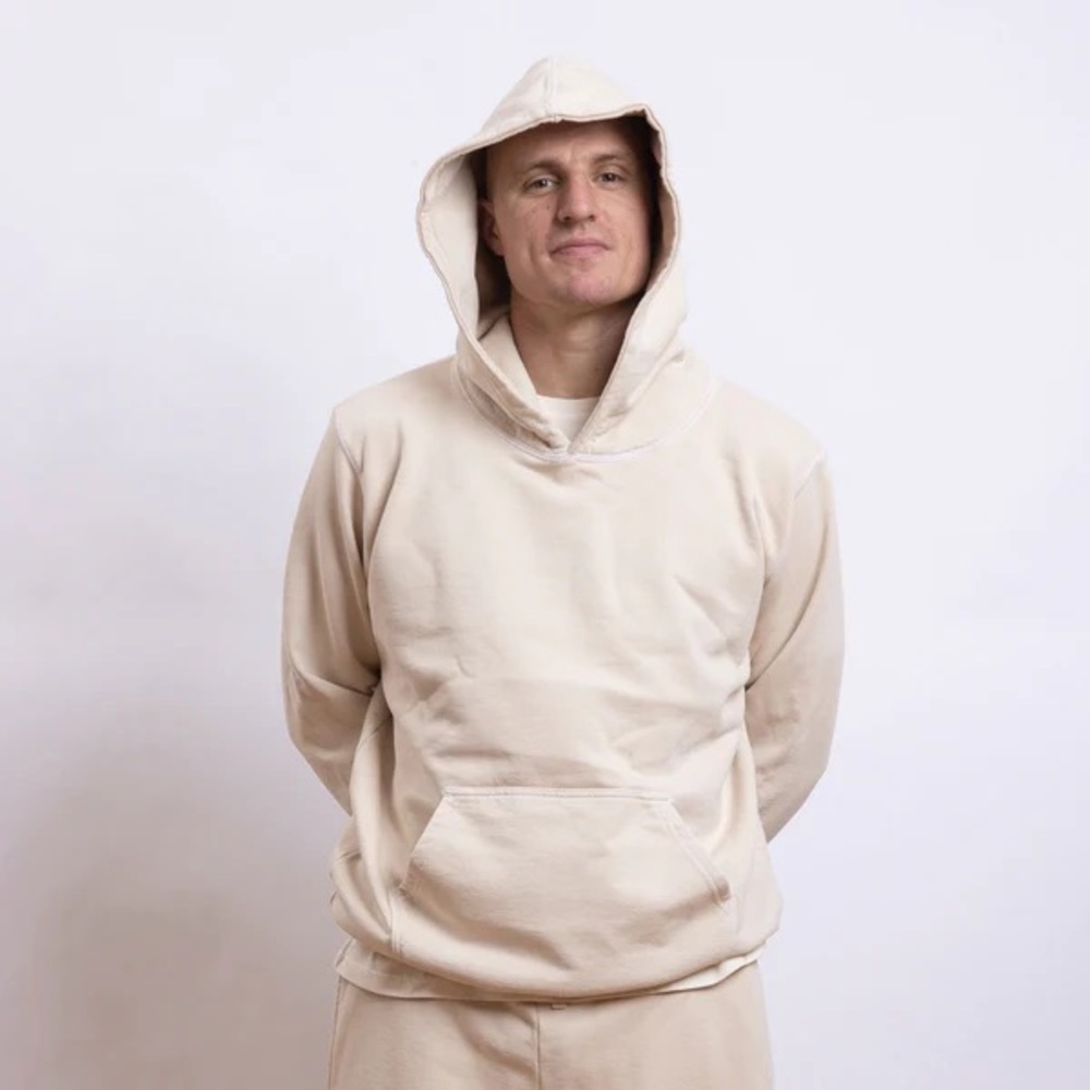 Standard Hoody Sweatshirt in Beige
